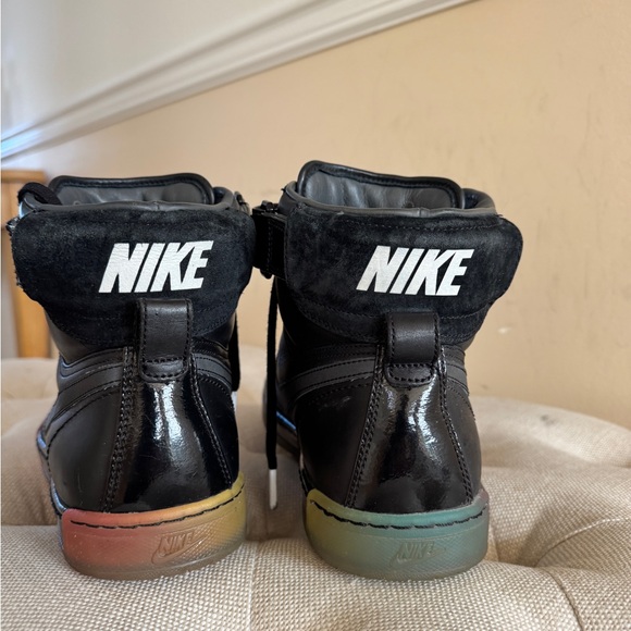 RARE Nike Flytop SF 2012 Rainbow Men’s 9.5 - Picture 5 of 14